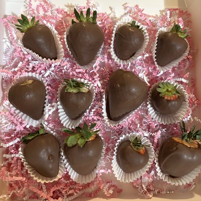 1 Doz. Chocolate Covered Strawberries 