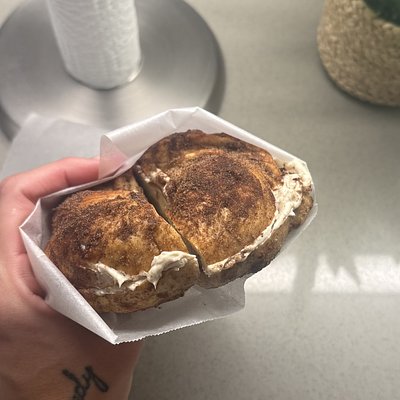 * NEW *Half Dozen - Cinnamon Sugar 