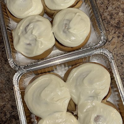 Cinnamon Rolls [4]