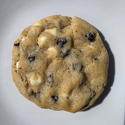 LARGE Blueberry&Lemon White Chocolate Cookie