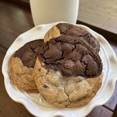 Brookie Cookie 