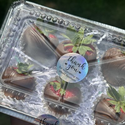 Milk chocolate berries