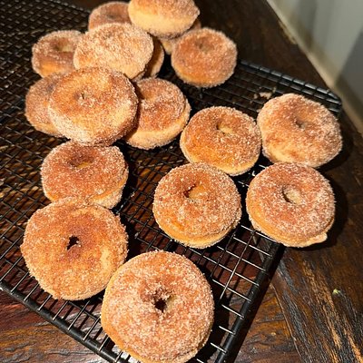 Baked Cinnamon Sugar Donuts (half Dozen)