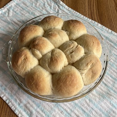Dozen Dinner Rolls 