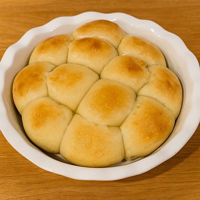 Soft Sourdough Dinner Rolls (12)