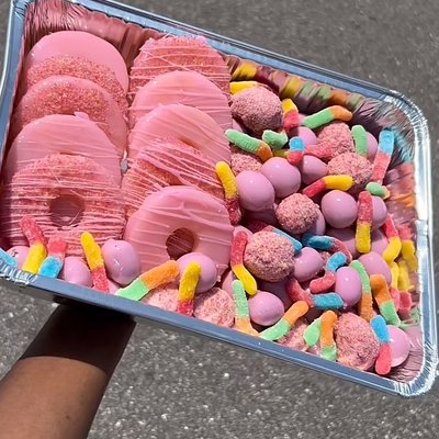 Extra Large Pineapple & Grape Tray