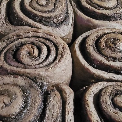 Cookies And Cream Cinnamon Rolls (4ct)