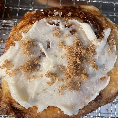 Sourdough Cinnamon Rolls (1/2 Dozen)