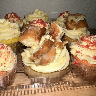 Honey Bun Cupcakes