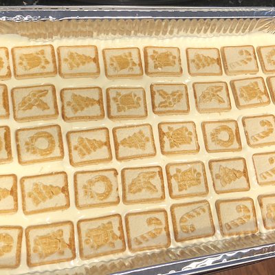 Large Banana Pudding