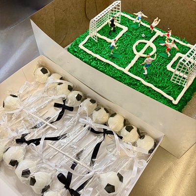 Custom Sheet cakes 