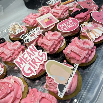 Custom Cupcakes 12 Ct