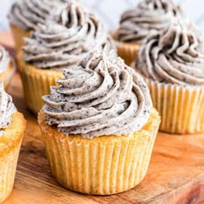Cookies & Cream Cupcakes