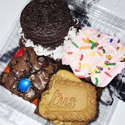 Custom Brownies 
