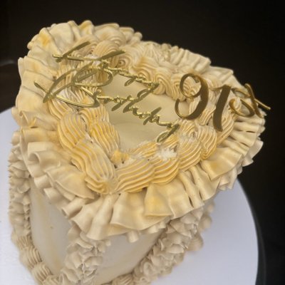 CakeVybz! Heart & Shaped Cakes