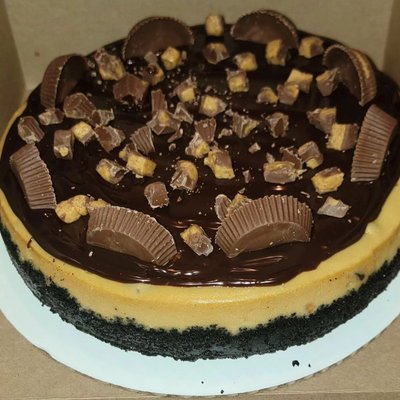 Reeses Cheesecake 9in