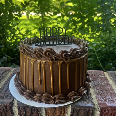 8” Three Layer Cakes