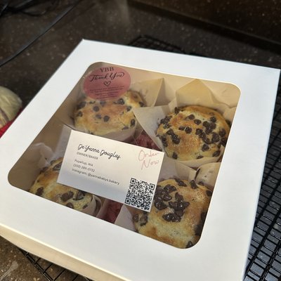 4 Count Standard Muffins