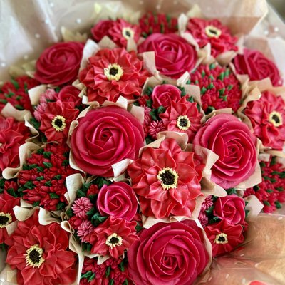 Deluxe 30 Cupcake Bouquet