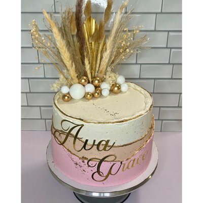 Round Cake: 10 Inch 3 Layer