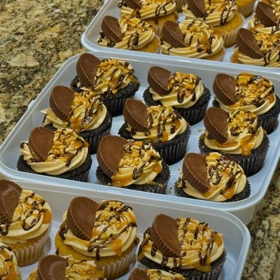 Jumbo cupcakes 