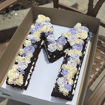 1 Number/ Letter Cake/ Cookie 