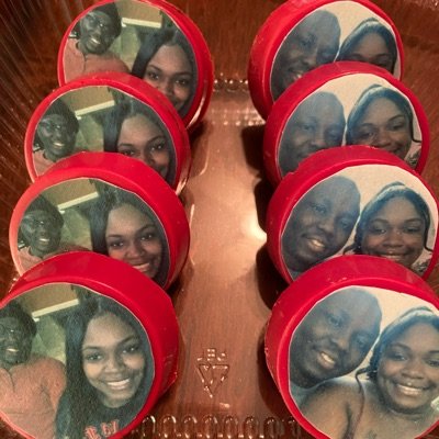 Chocolate Covered Oreos /w Edible Photos (8ct) 