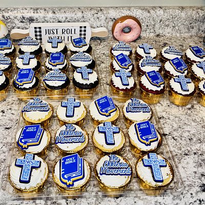 Dozen Decorated Cupcakes (with Toppers)