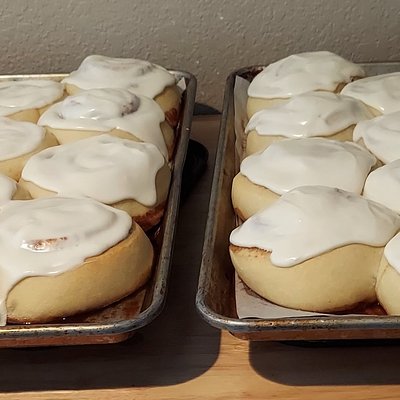 Sourdough Cinnamon Rolls - 1/2 Dozen