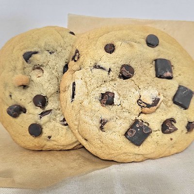 Chocolate Chip Cookies (4ct Or 8ct Minis)
