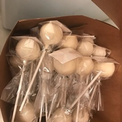 Cake Pops Per Dozen 