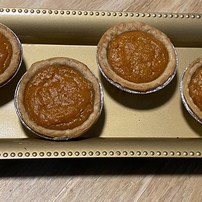 Mini Sweet Potatoe Pie Min.6