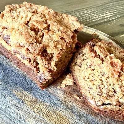 Banana Mini Loaf w/ Streusel Topping 