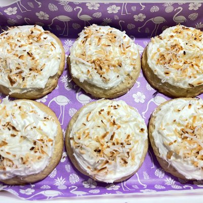 4” Round Coconut Creme Pie Cookie With Frosting & Toasted Coconut Topping- 6 Pack
