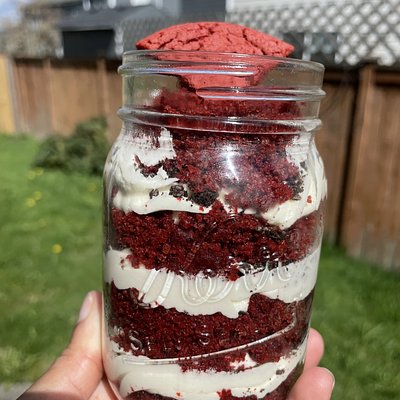 Red Velvet Cake Jar 