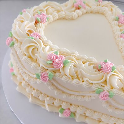 8” Heart Cake