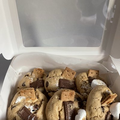 S’mores Cookie Boxes