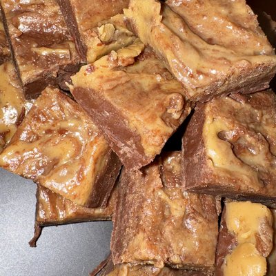 Chocolate Peanut Butter Fudge (A Dozen Squares)