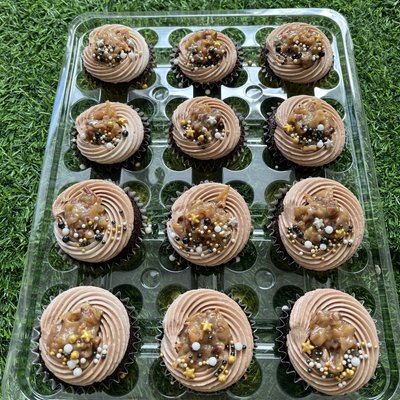 Full Dozen Cupcakes (Regular size)