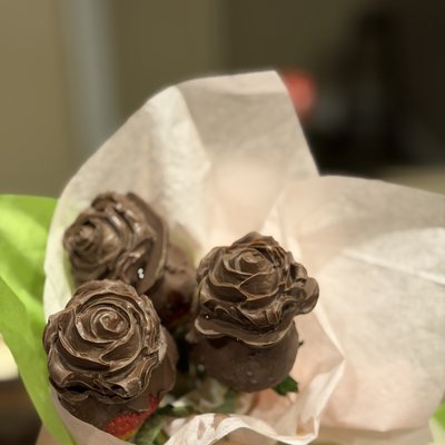 Chocolate Covered Strawberry Roses