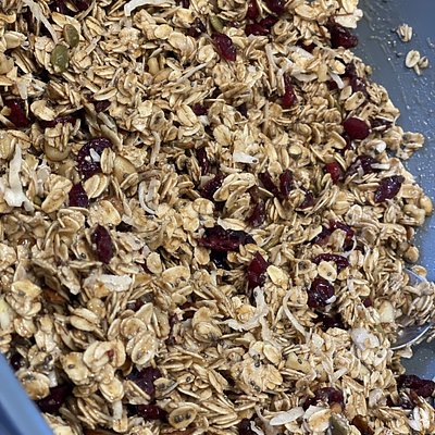 Cranberry Crunch Granola 8.5oz.