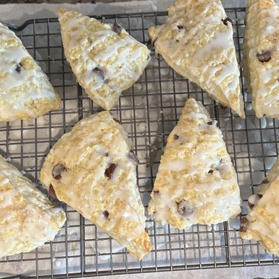 *GF* Chocolate Chip Scones- 4 Ct