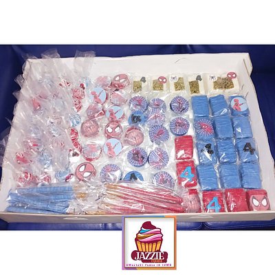 Large Treat Table (96 Count)