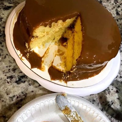 Carmel Cake 