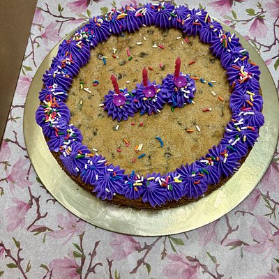 Chocolate Chip Cookie Cake-9 Inch