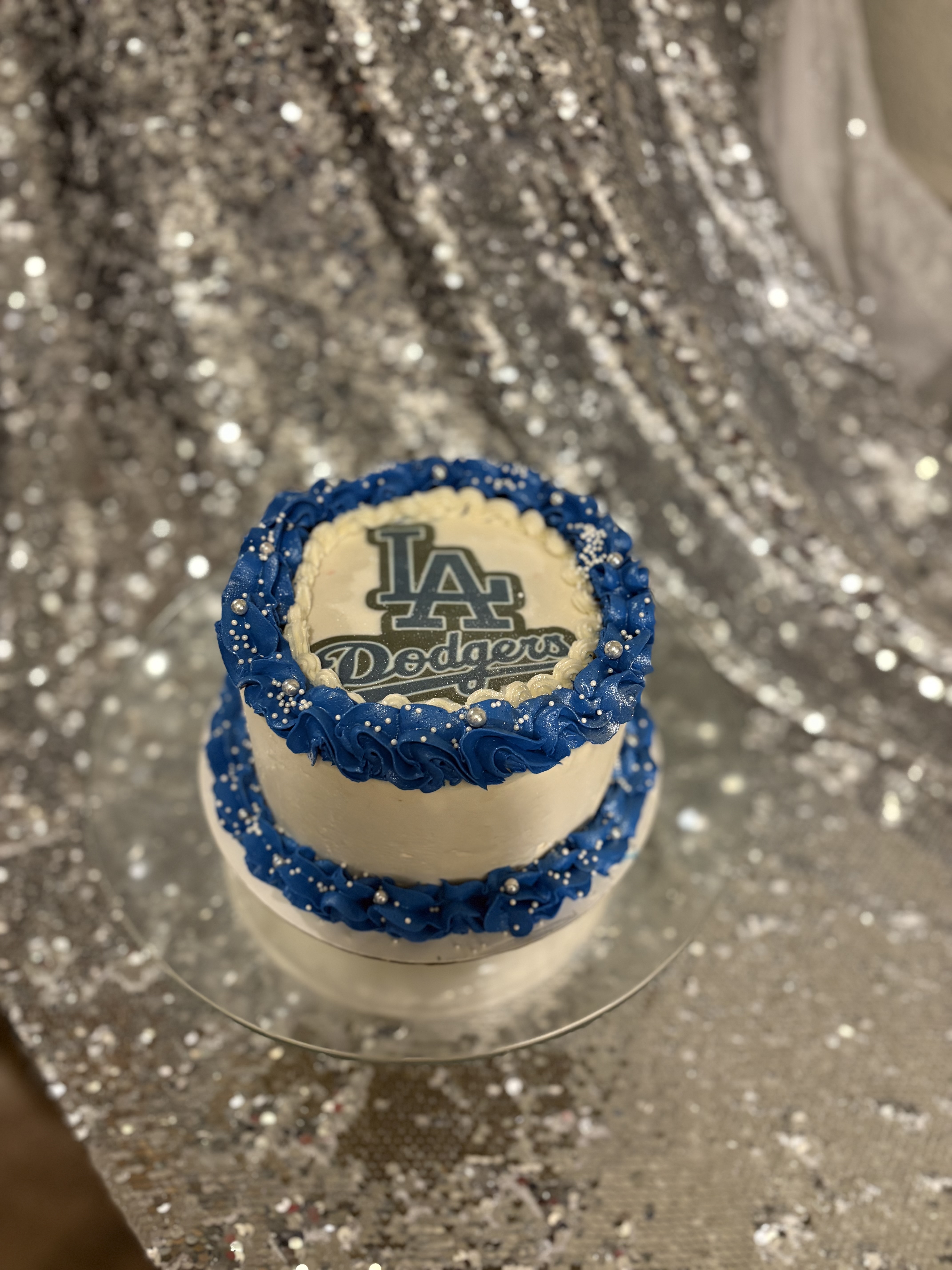 4” Round Cake 