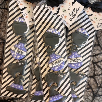 4 Pack Witch Theme