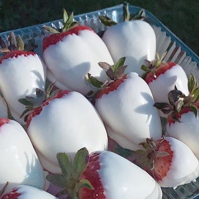 12 Piece Strawberry 🍓 