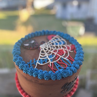 Custom Kake - 8”
