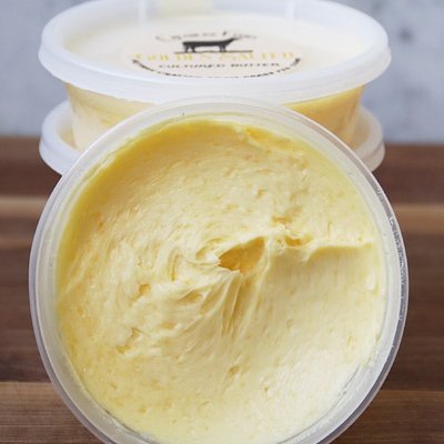 Handmade Butter Salted 8 Oz Tub 
